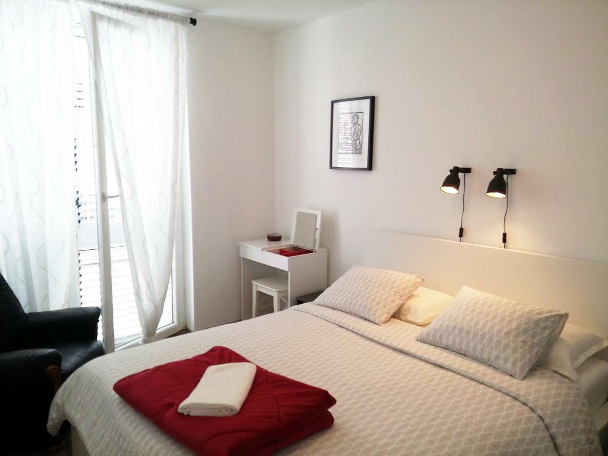 Rosa Apartment